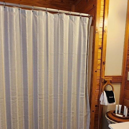 Cuddles, 1 Bedroom Studio, Walk To Downtown And Hiking Trails! Gatlinburg Zewnętrze zdjęcie